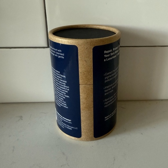 Skin At Work The Time Keeper Lipid Volumizing Concentrated‎ Cream - 1.7oz/50ml - Picture 3 of 9